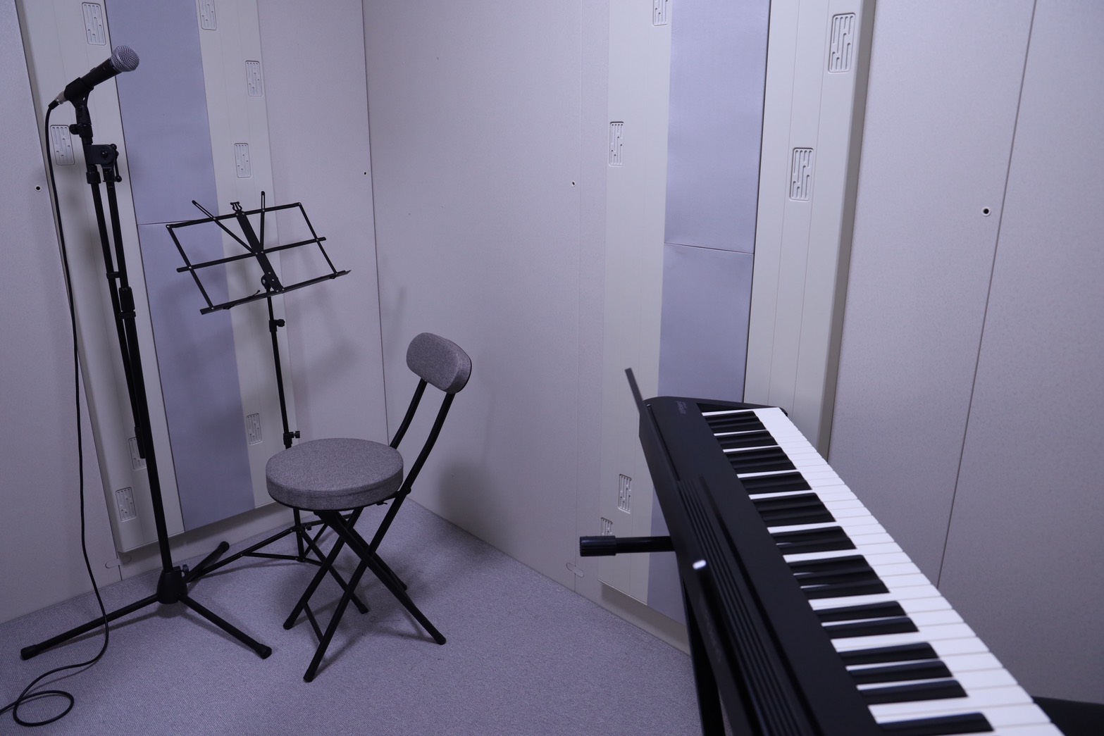 完全防音のレッスンスタジオ